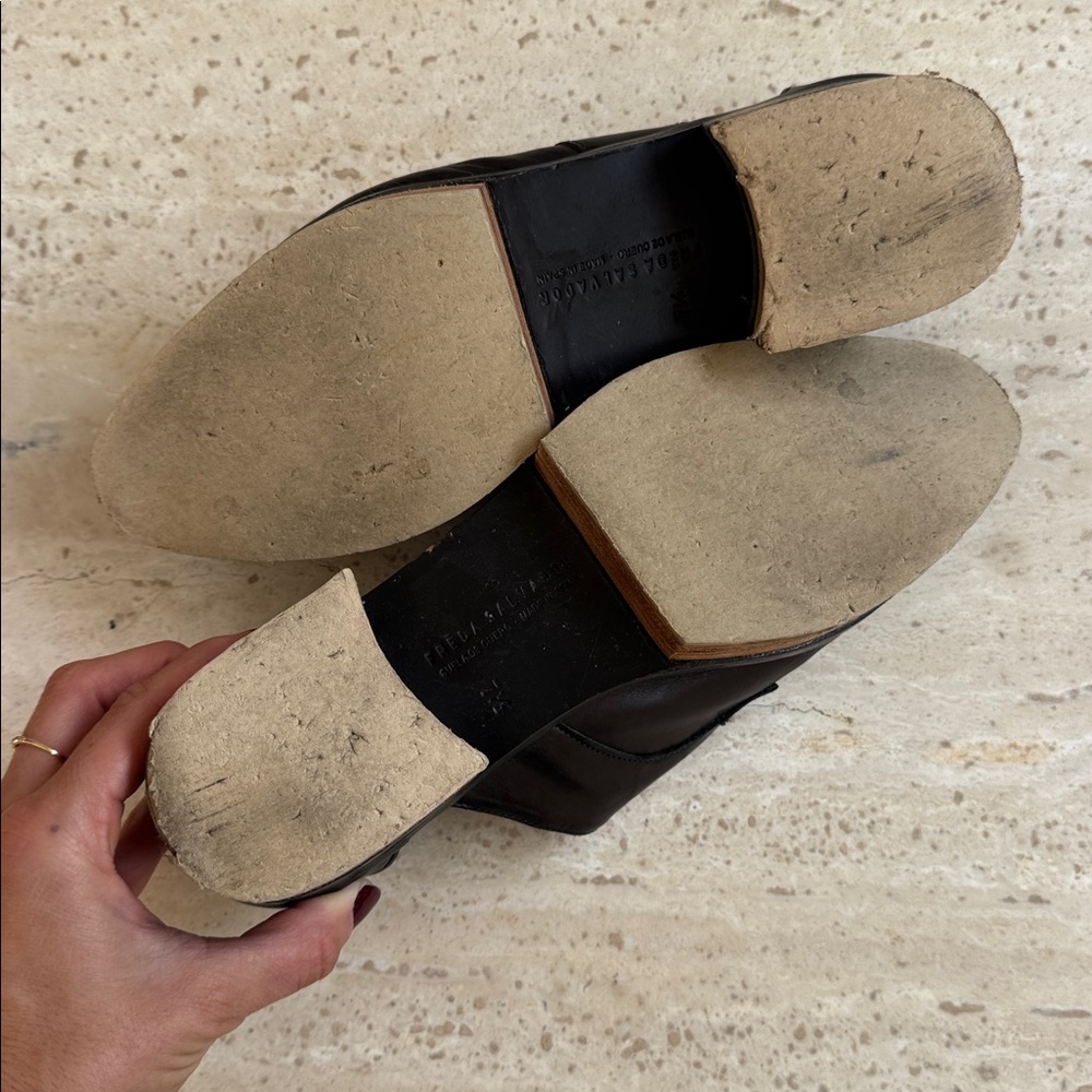 FRĒDA SALVADOR oxfords with cut out detail - Picture 6 of 8